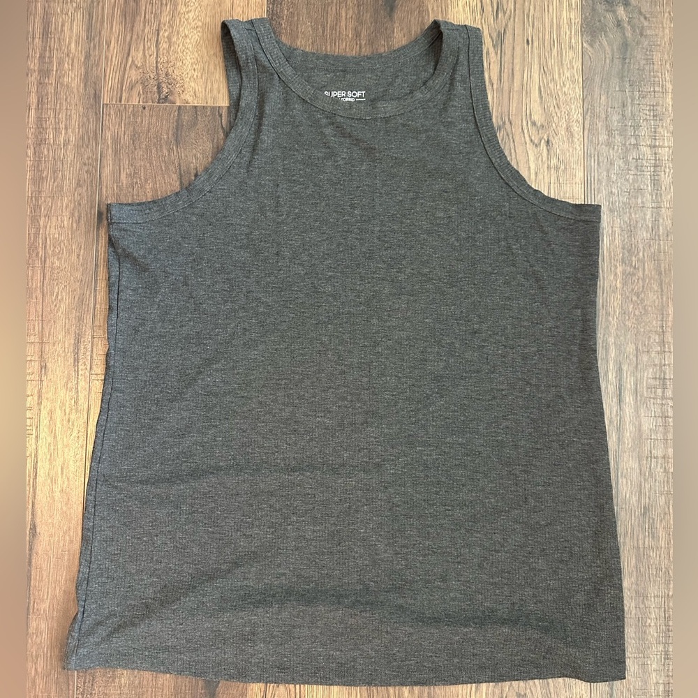 EUC Torrid Supersoft Ribbed High Neck Tank Top, Size 4, 4x, 26